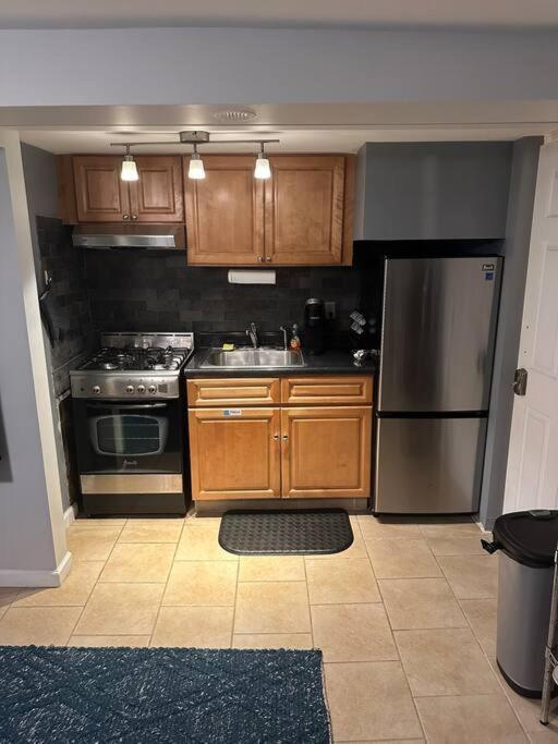 Апартаменты Morris Park Area Нью-Йорк Экстерьер фото